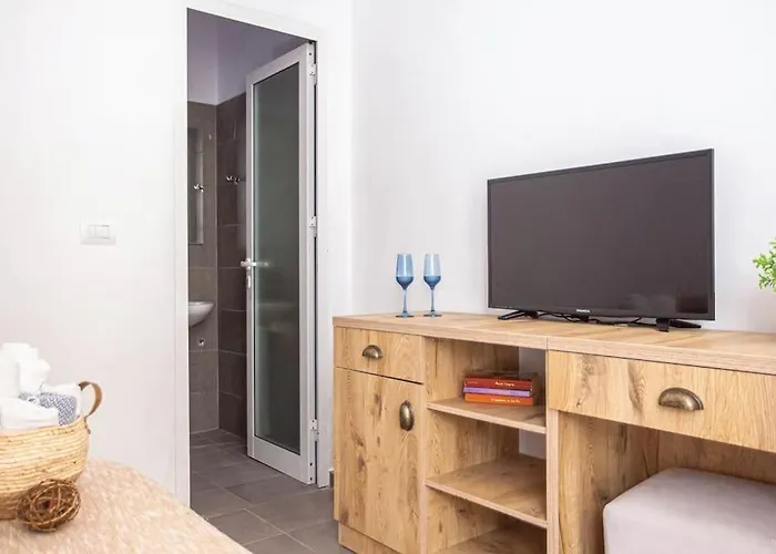 Stylish 1 Super Ap Apartment Himarë